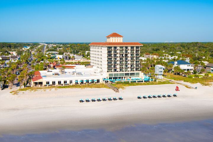 Dune House Hotel and Spa