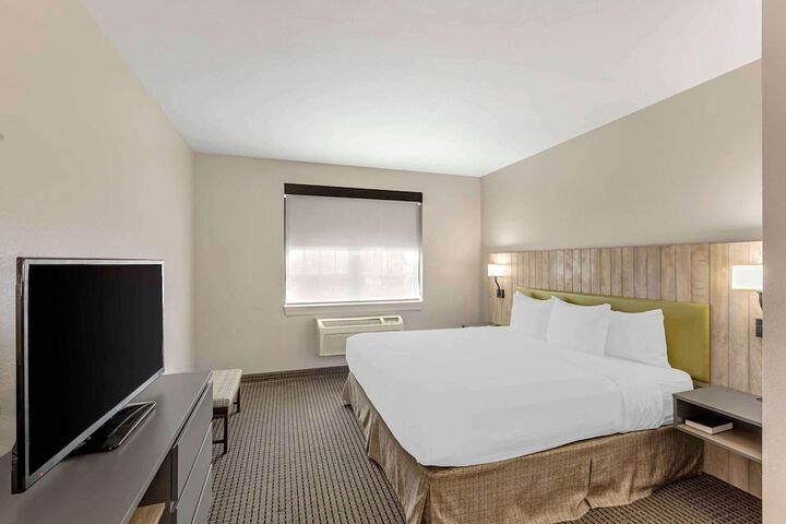 Room 31 of 37