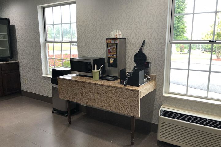 Quality Inn Dublin I-81