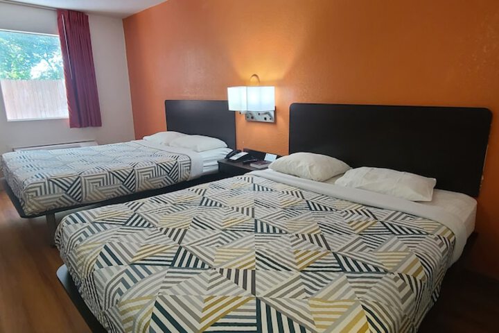Room 21 of 30