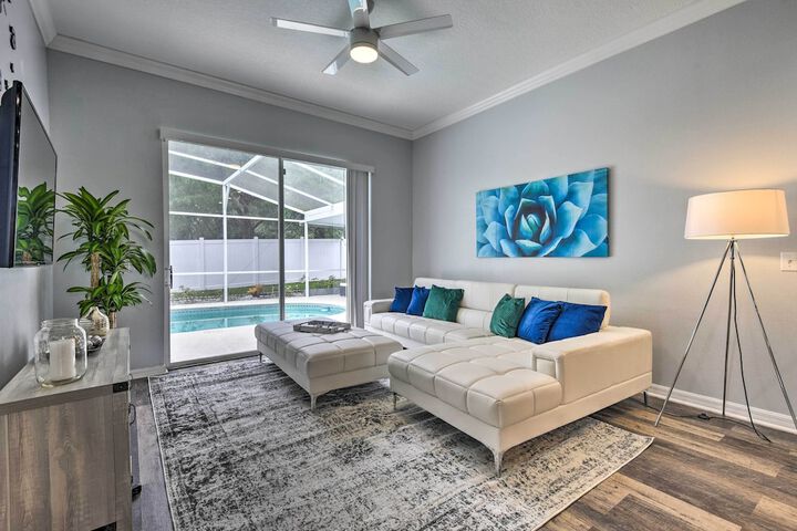 Apopka Single-story Home w / Private Lanai + Pool!