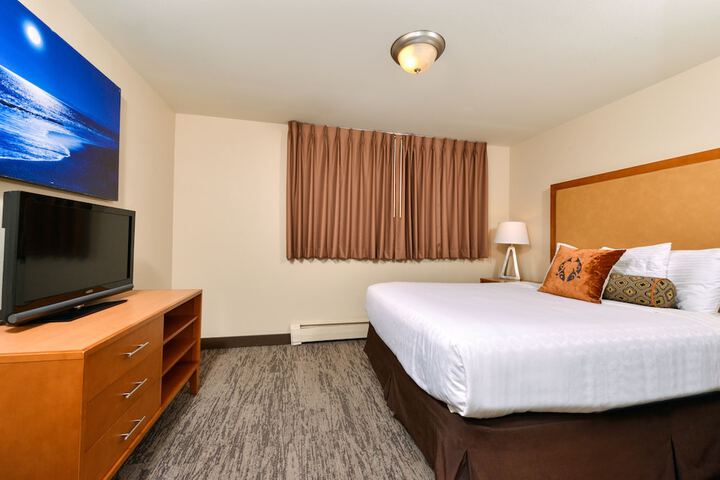 The Coho Oceanfront Lodge