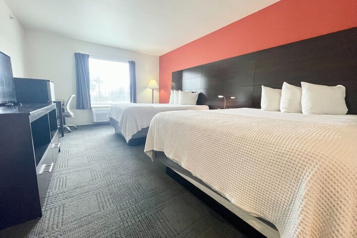 Room 15 of 30