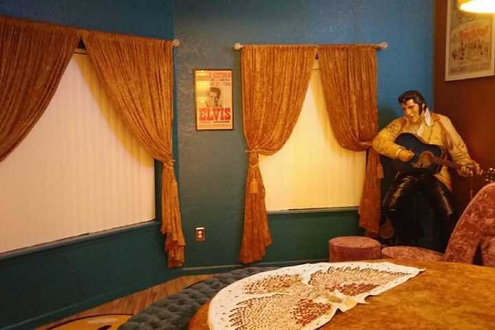 Room 35 of 88