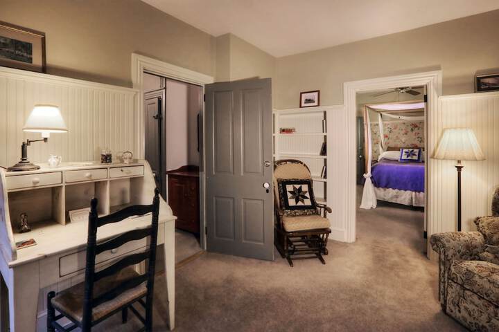 Room 20 of 65