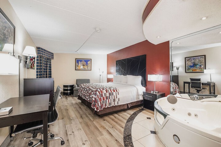 Room 21 of 42