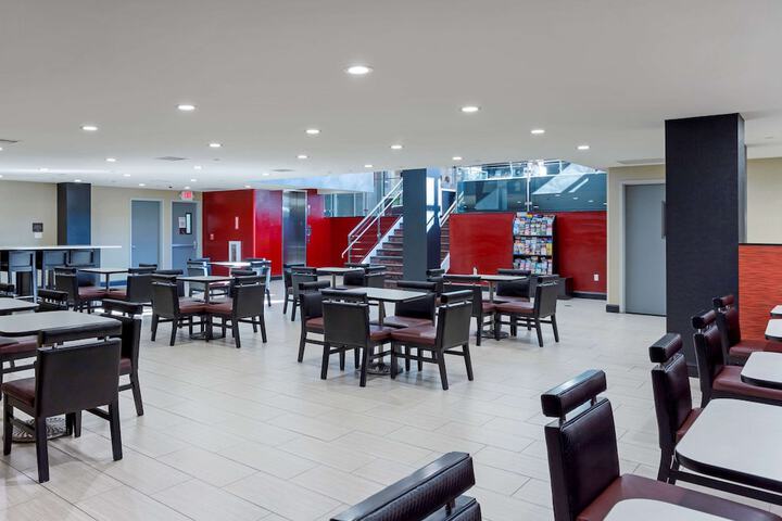Comfort Inn & Suites near Stadium