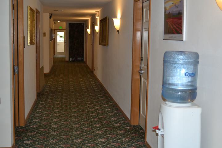 Hotel 4 of 36