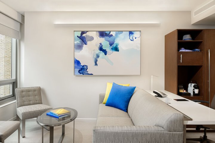 Room 26 of 60
