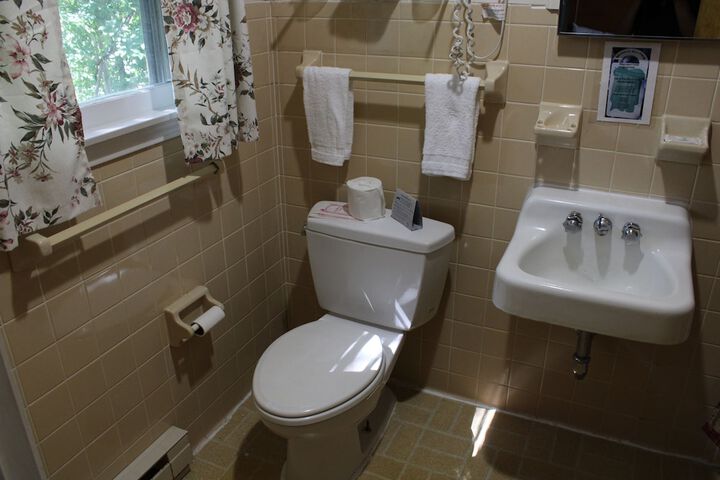 Room 20 of 39