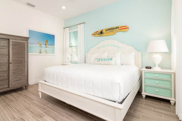 Margaritaville Cottages Orlando by Vstays with H2O Waterpark