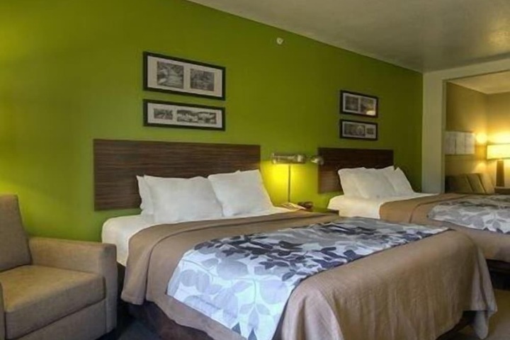 Sleep Inn & Suites Cave City
