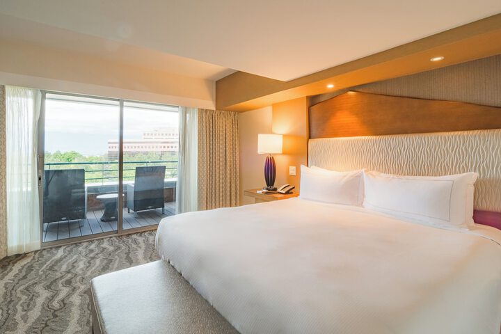 Room 46 of 161