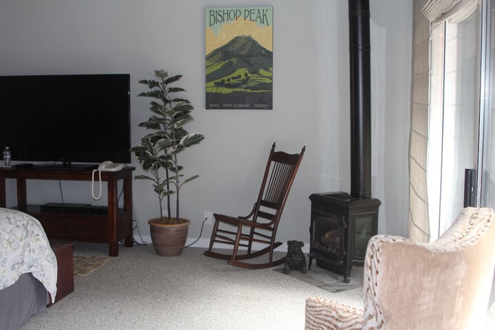 Room 25 of 42