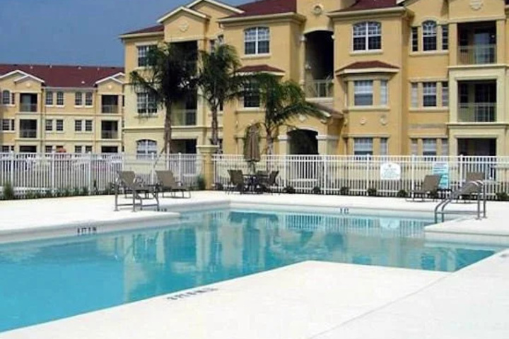 Alamo Vacation Rentals - Greater Orlando Area