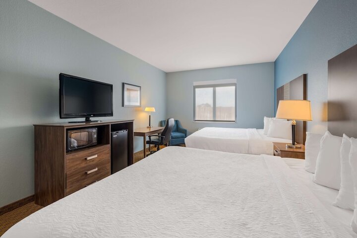 Room 33 of 39