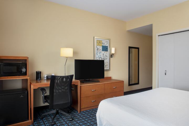 Room 36 of 60