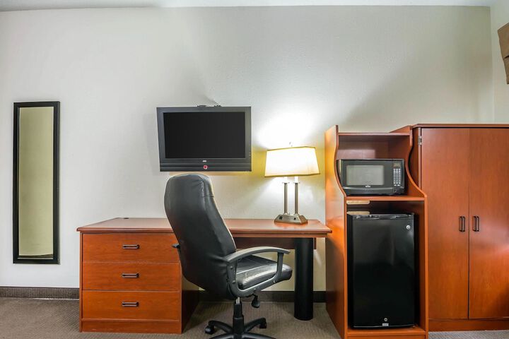Room 15 of 57