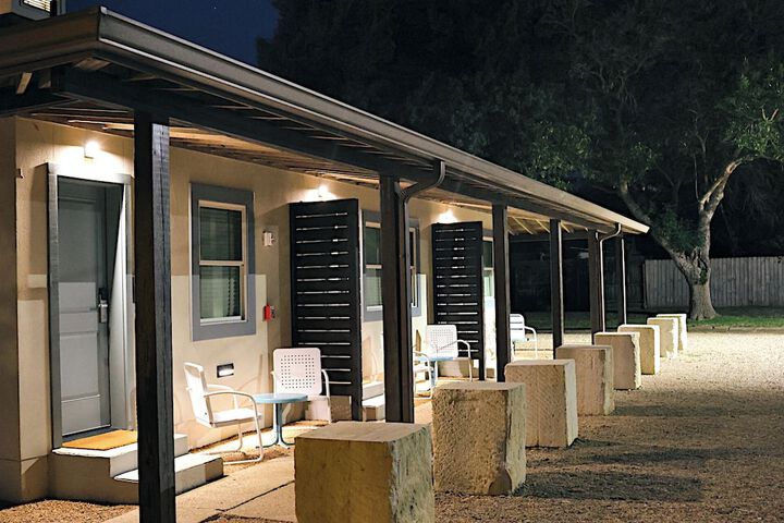 The Dixie Motel Brenham