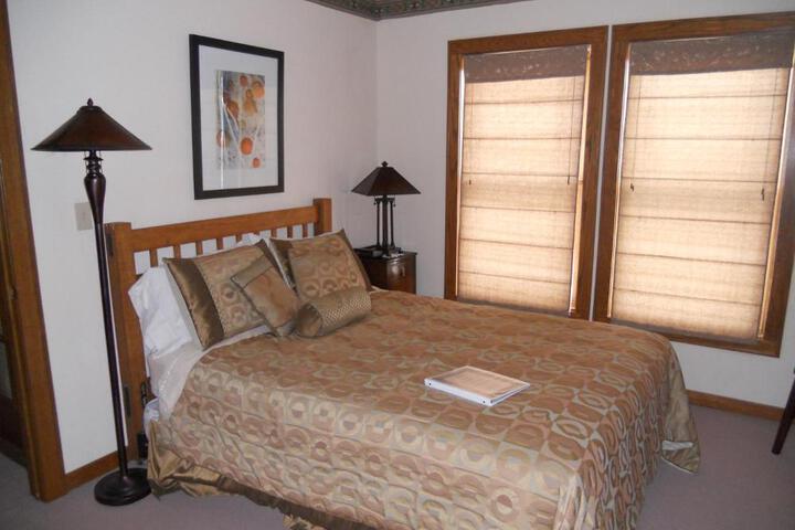 LandMark Inn at the Historic Bank of Oberlin