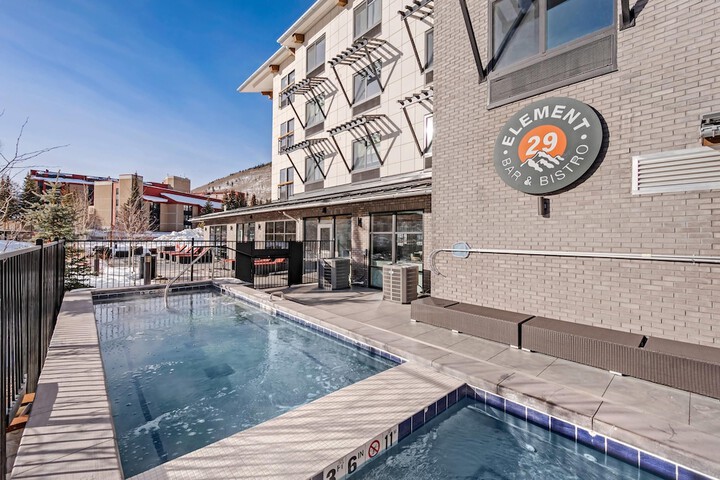Cambria Hotel Copper Mountain