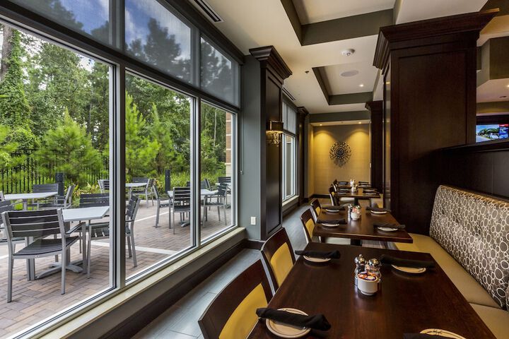 Crowne Plaza Shenandoah - Woodlands Area by IHG