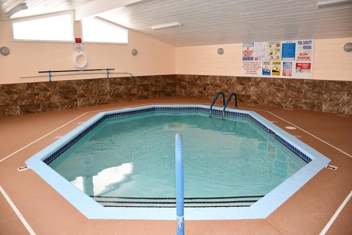 Pool 6 of 39