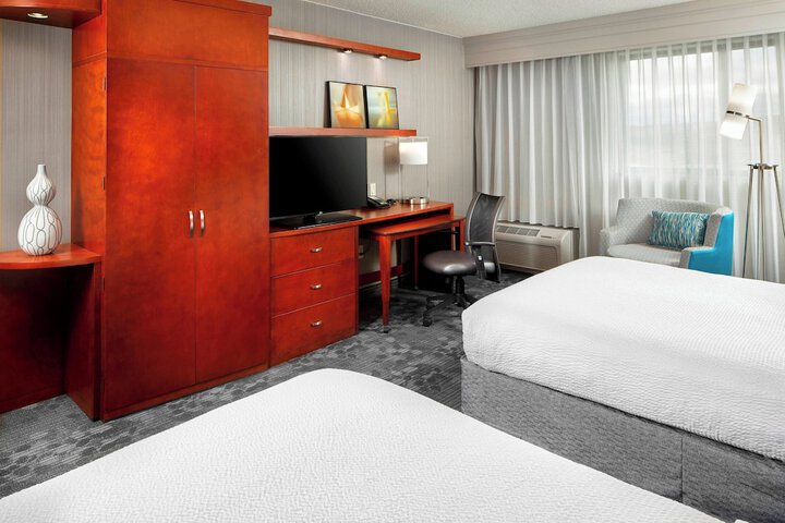 Room 20 of 32