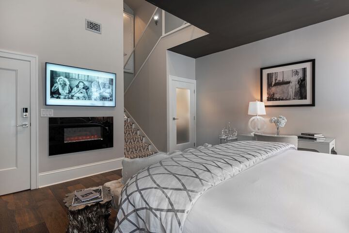 Room 22 of 55