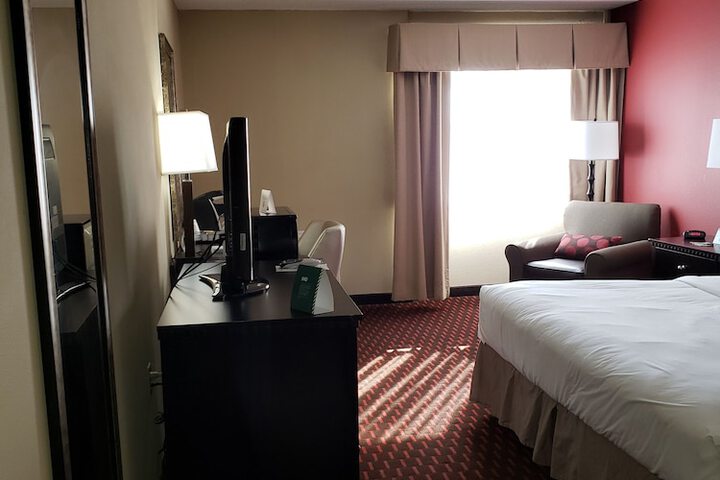 Room 16 of 31