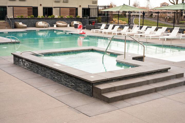 Pool 4 of 80