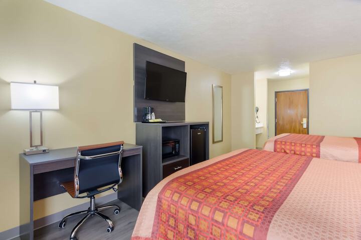Room 31 of 38