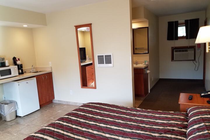 Room 31 of 120