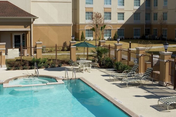 Pool 6 of 50