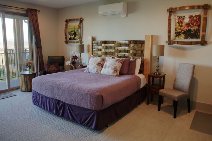 Bella Collina Bed & Breakfast