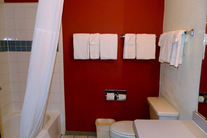 Room 50 of 57