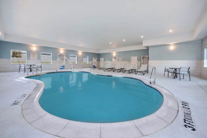 Pool 8 of 45