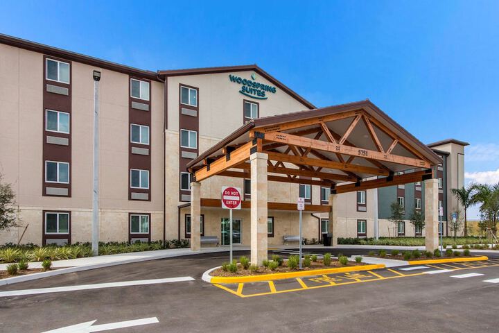 Hotel 6 of 48