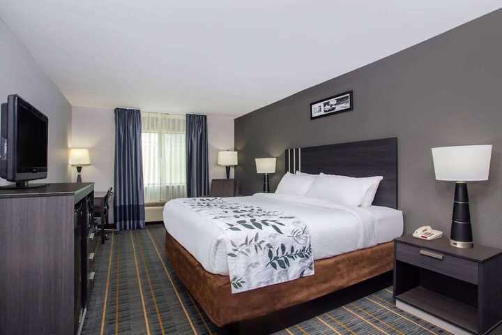 Room 20 of 23