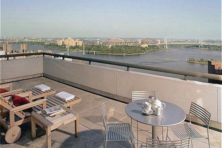 Marmara Manhattan Hotel