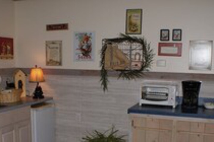 McKenzie House B & B