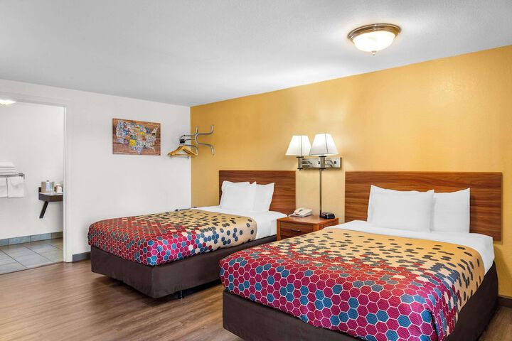 Room 42 of 46