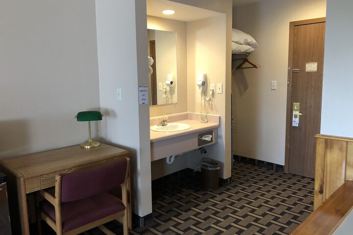 Room 29 of 52