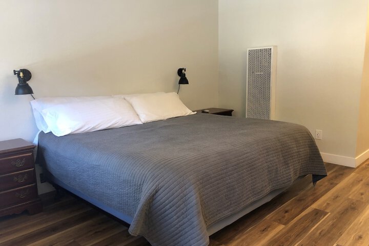 Room 13 of 15