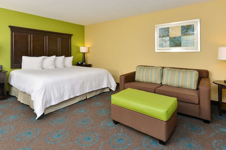 Hampton Inn Iowa City / University Area