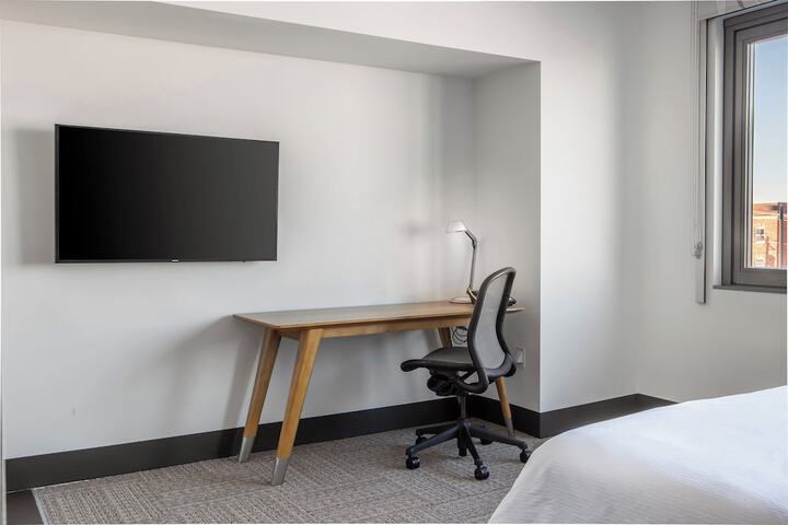 Room 38 of 44