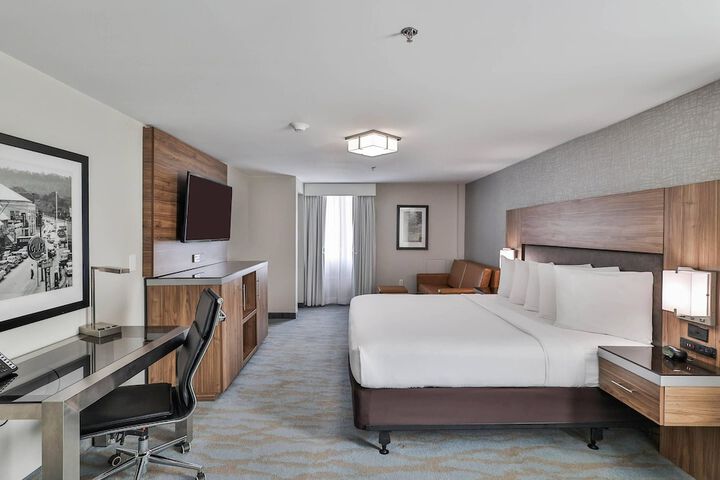 The Penn Stroud Stroudsburg - Poconos, an Ascend Collection Hotel