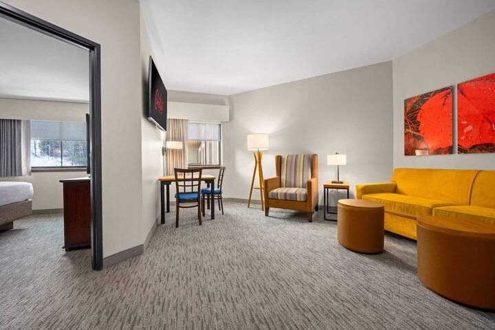 Room 60 of 94