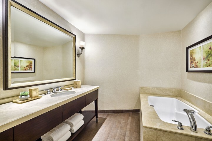 Omni Tucson National Resort & Spa