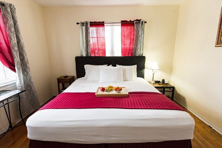 Room 16 of 21